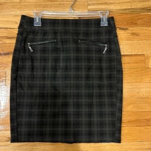 Liverpool skirt size 4/27